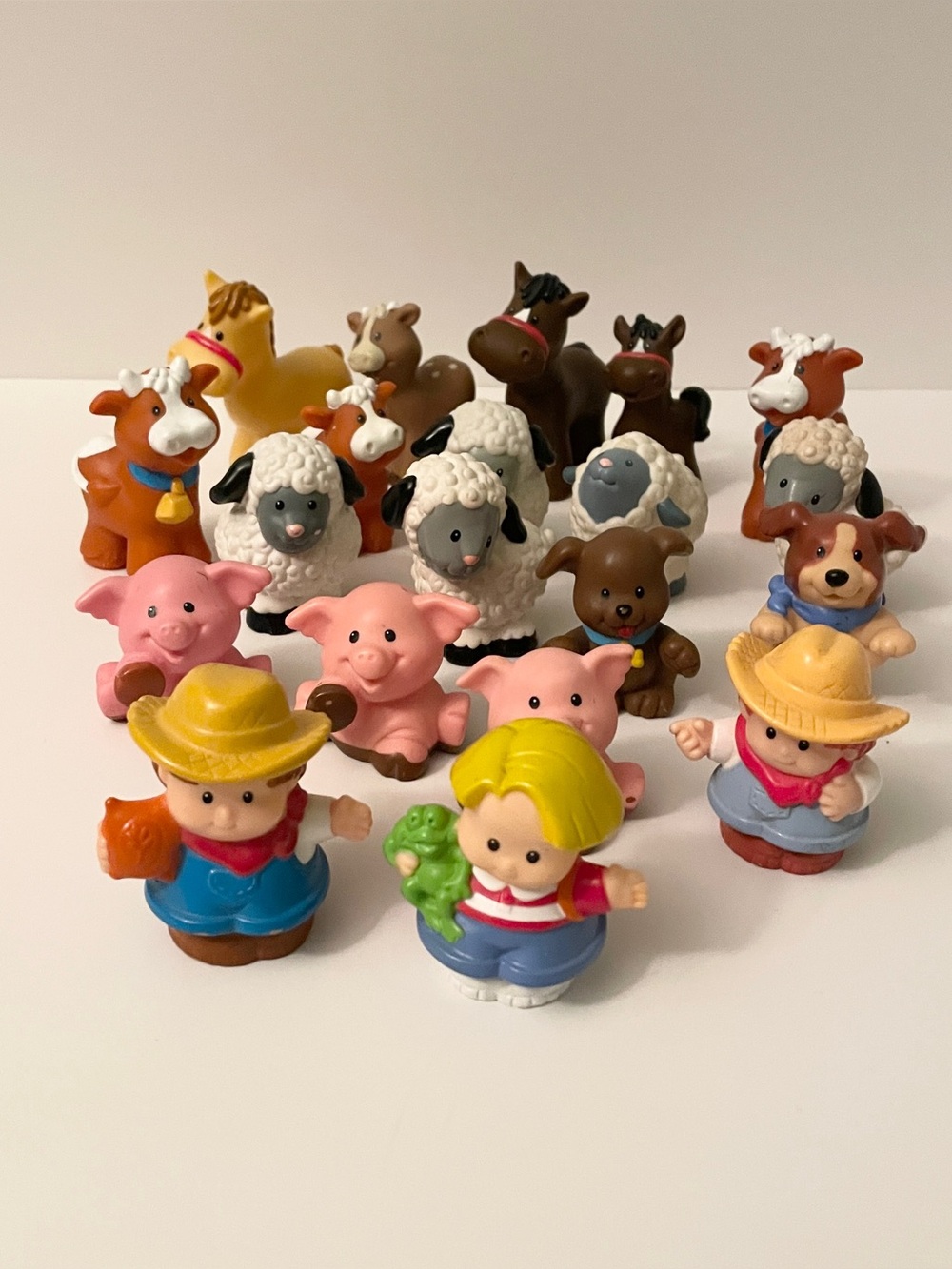 Fisher-Price Little People Farm Animal & Farmer Figure Lot 20 Horses Pigs Sheep